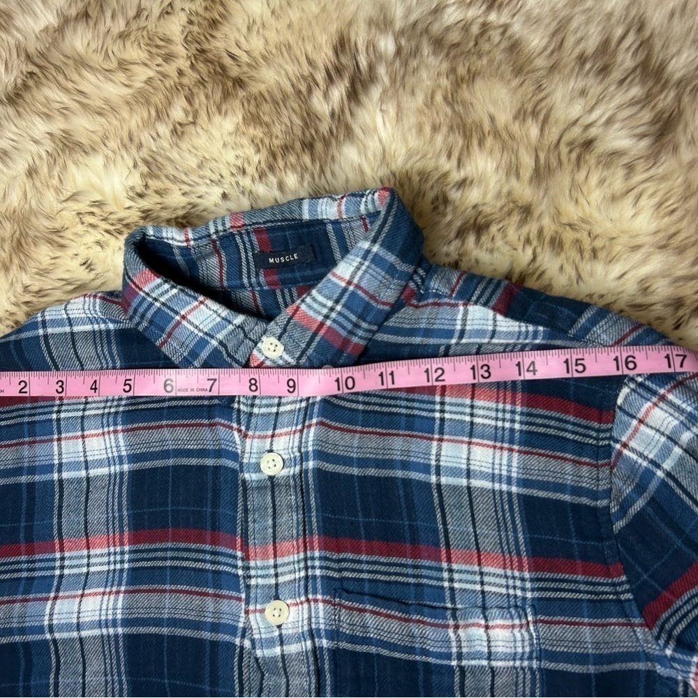 Abercrombie & Fitch Men’s XS Muscle Flannel Y2K Blue/Red Plaid Soft Button Up - Picture 12 of 15